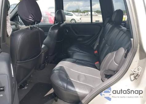 2000 Jeep Grand Cherokee Laredo z USA, uszkodzony, nr VIN 1J4G248S7YC301505